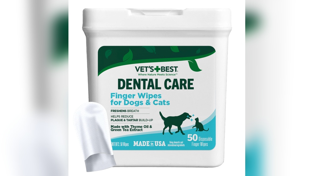 Best Dental Finger Wipes for Dogs