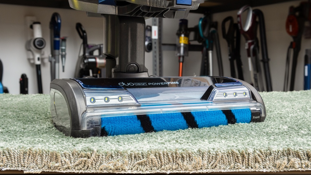Best Vacuum for Thick Carpet And Dog Hair